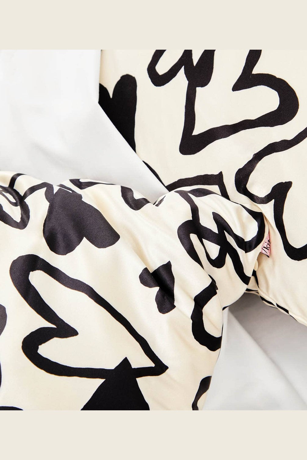 Standard Satin Pillowcase - Heart