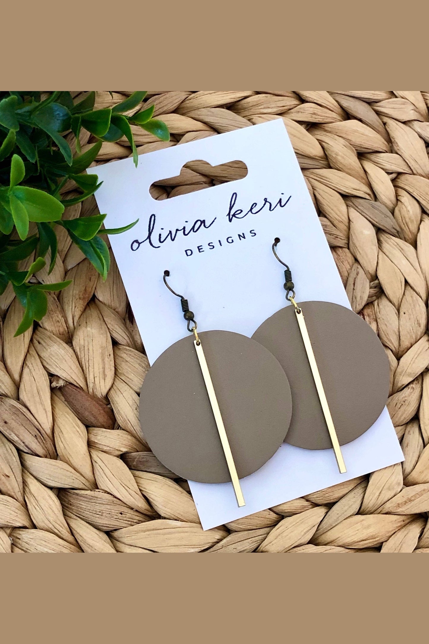 Lindsay - Beige Earrings