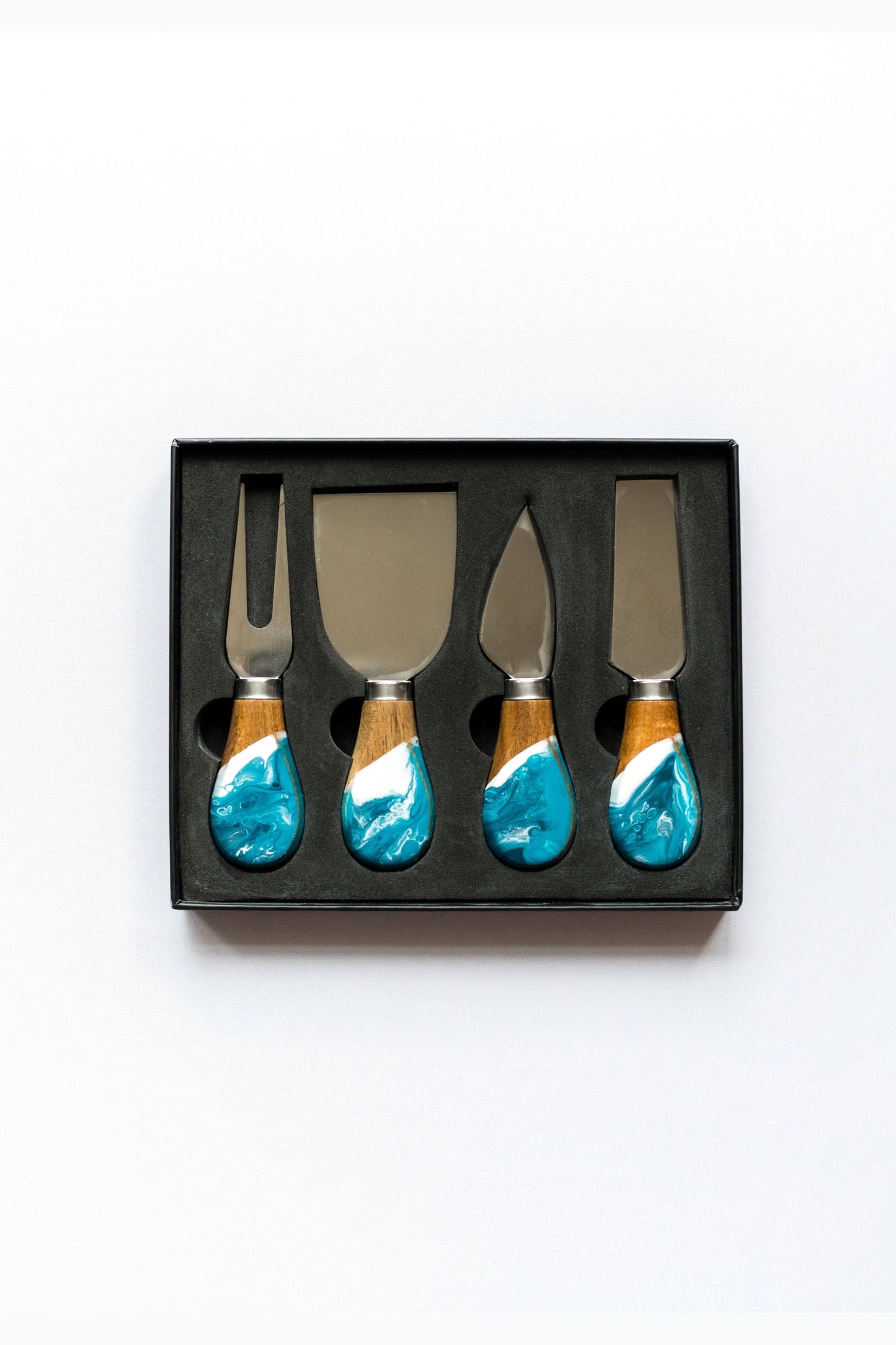 Resin Coated Cheese Knife Set - Set of 4 - Gold Quartz