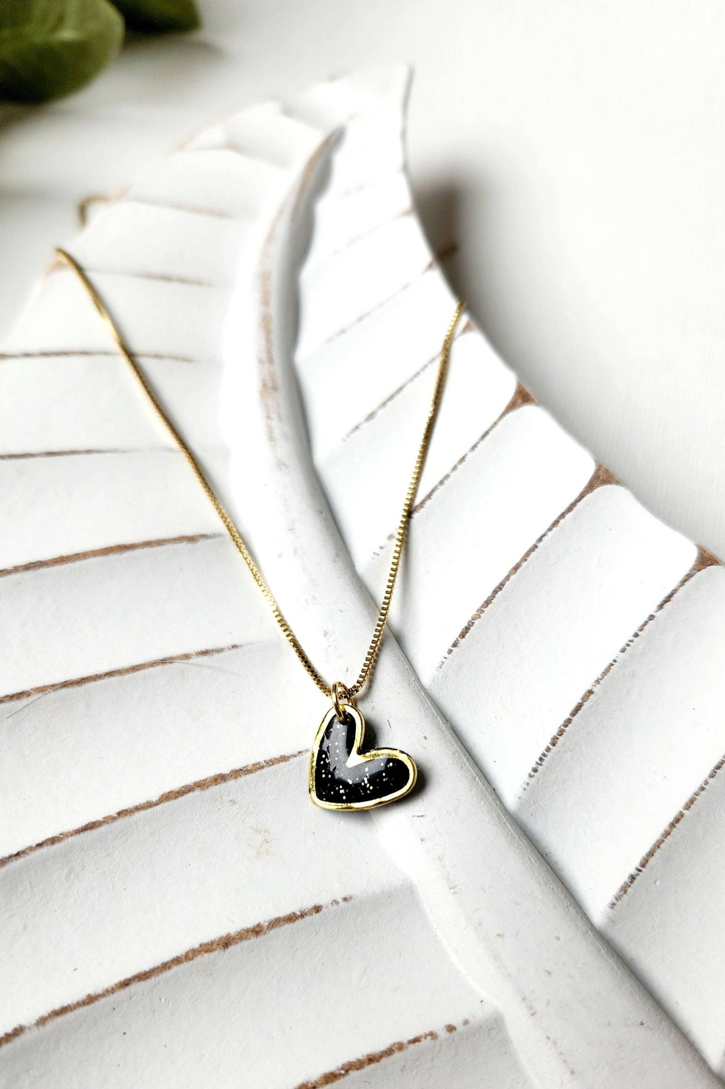Gold heart necklace: Teal