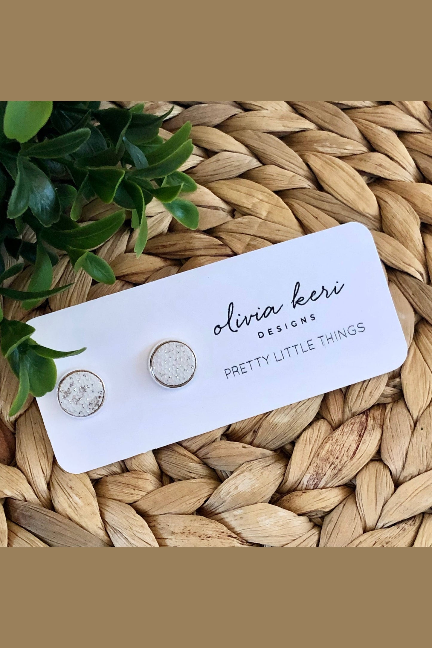 Pretty Little Things Studs - Sparkle White Birch