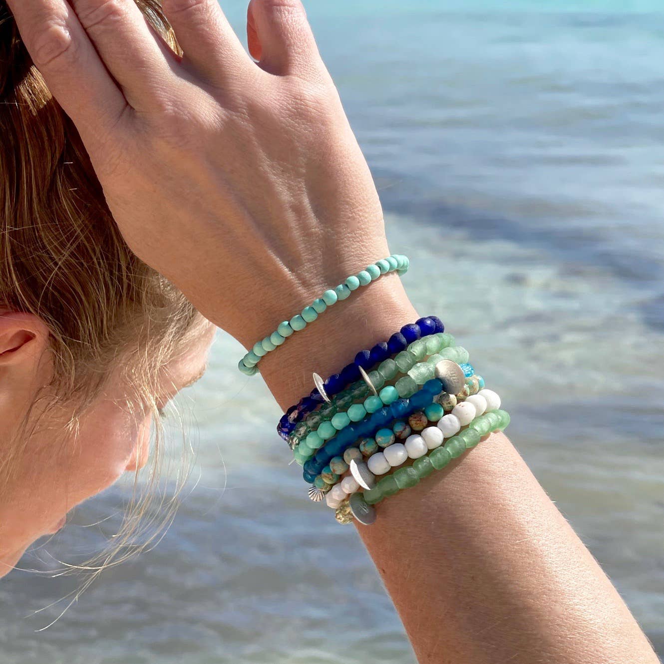 One Well Elastic Bracelets