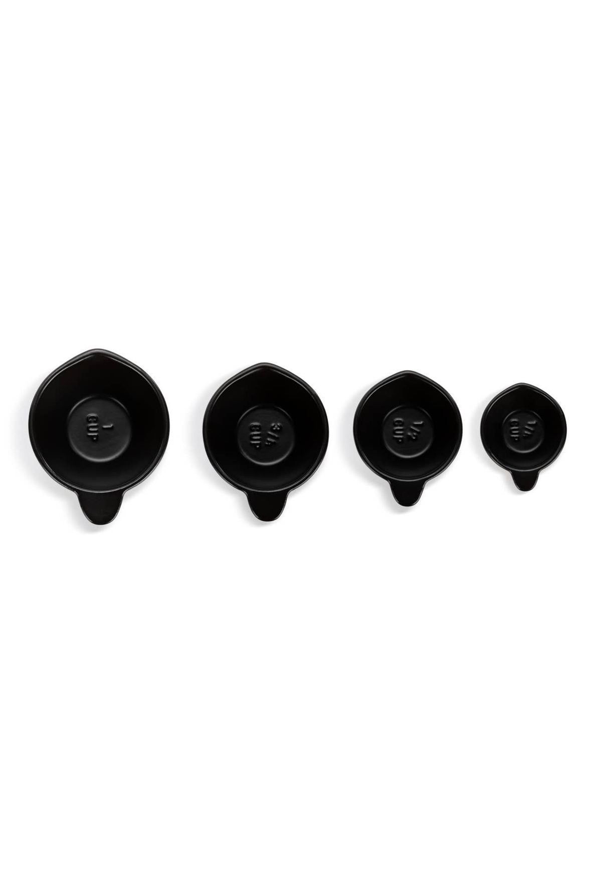 Black Measuring Cups
