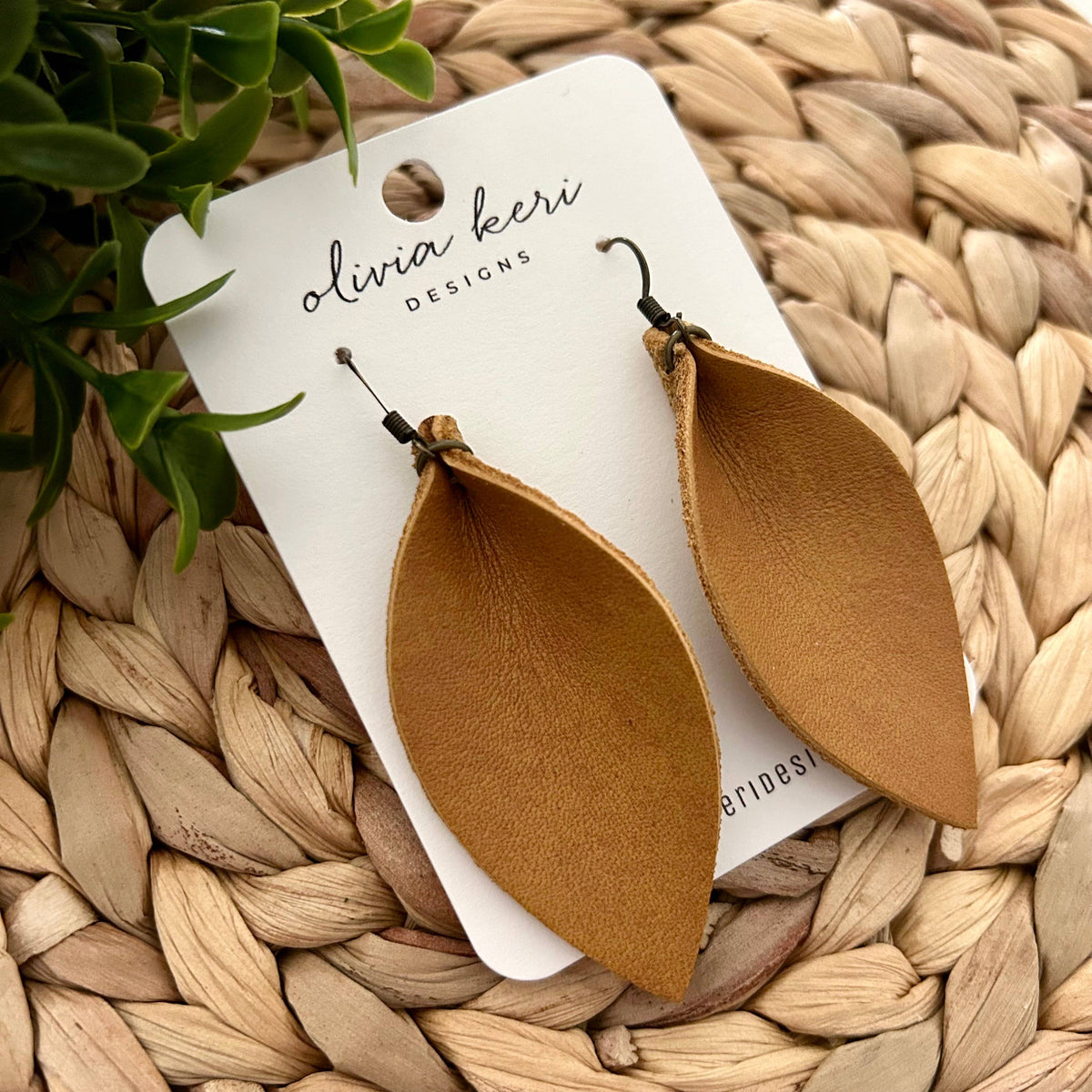 Brooklyn Earrings - Camel