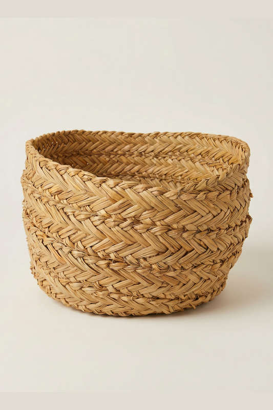 Classic Round Seagrass Basket – Flat Bottom Design