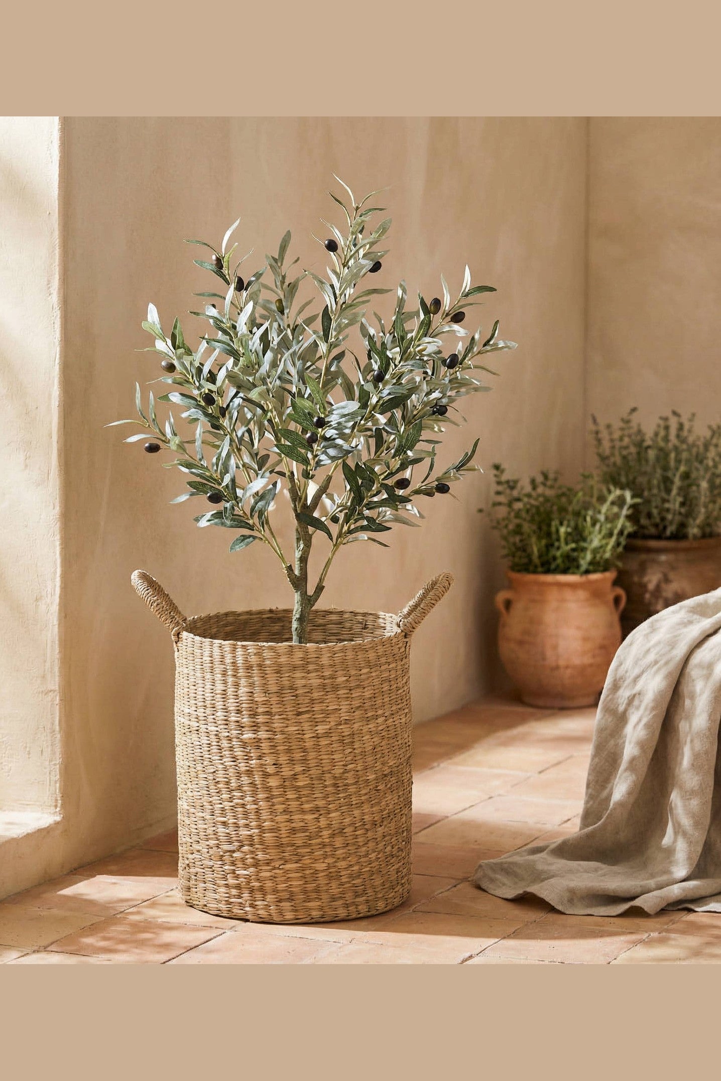 Seagrass Floor Basket with Handles
