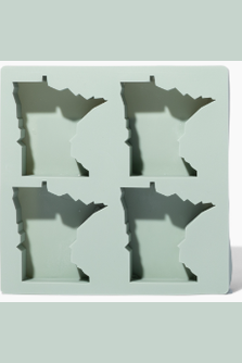 Minnesota Large Ice Cube Tray: Forest Green