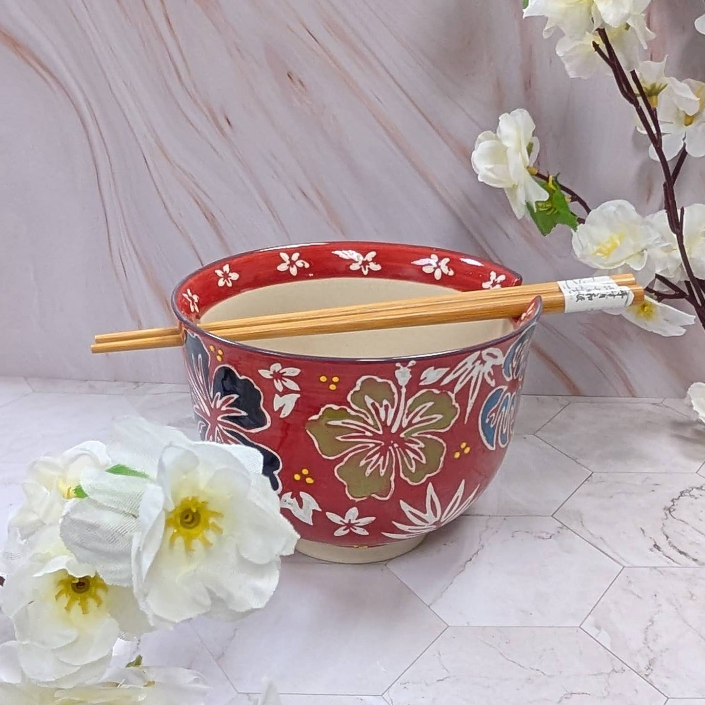 Red Hibiscus Flowers Mira 5" Ramen Bowl w/ Chopsticks