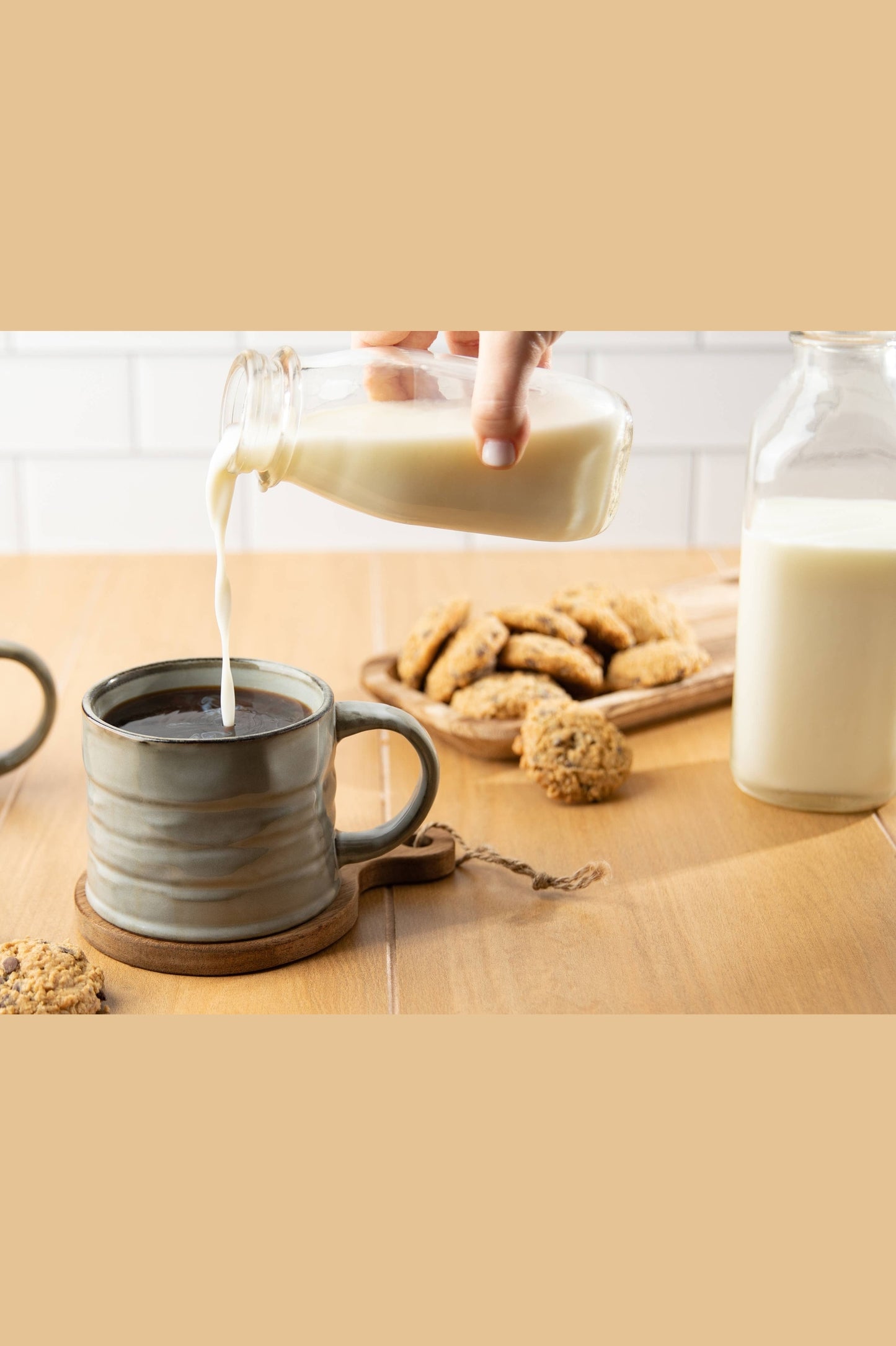 Circled Stoneware Kook Java Coffee Mugs