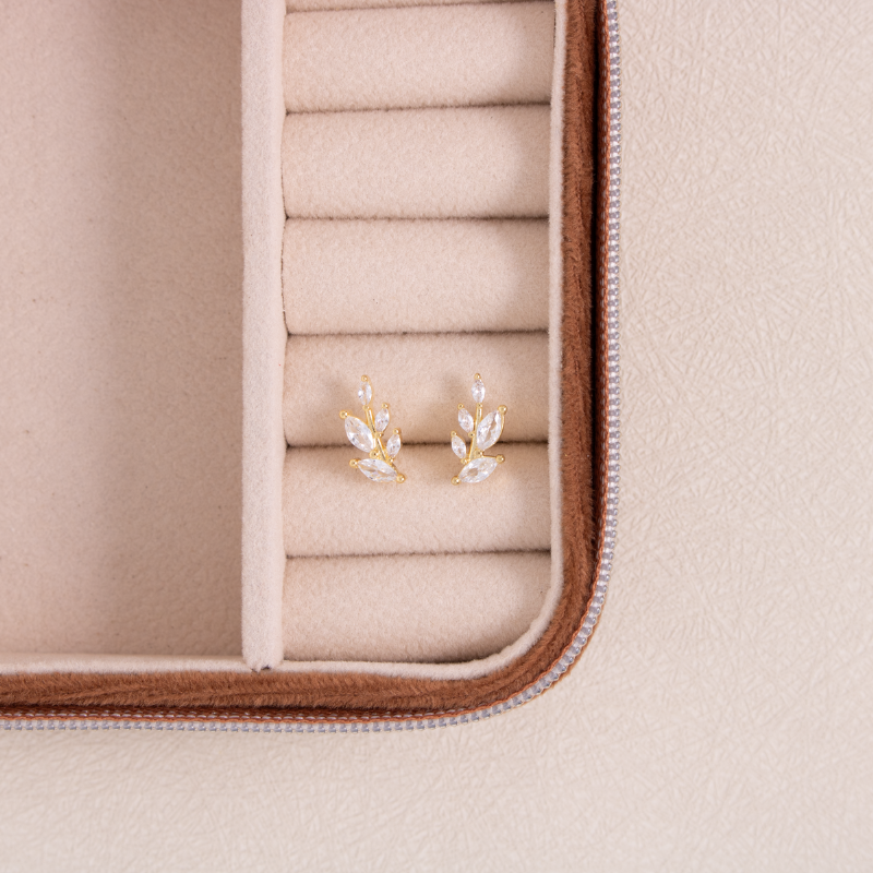 Leaf Studs On Velvet Gift Tag