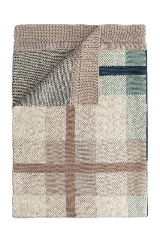 Charlie Farmhouse Knitted Plaid Blanket