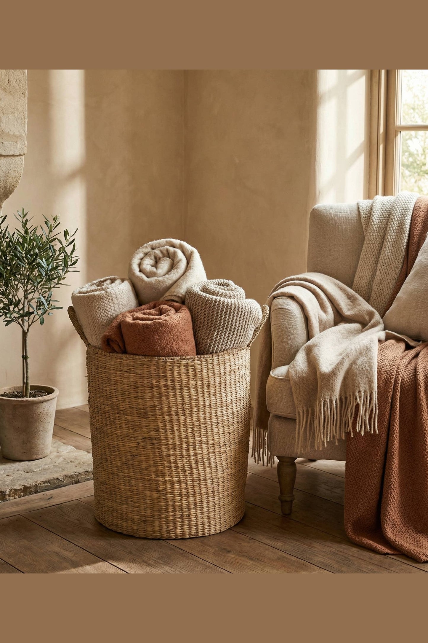 Seagrass Floor Basket with Handles