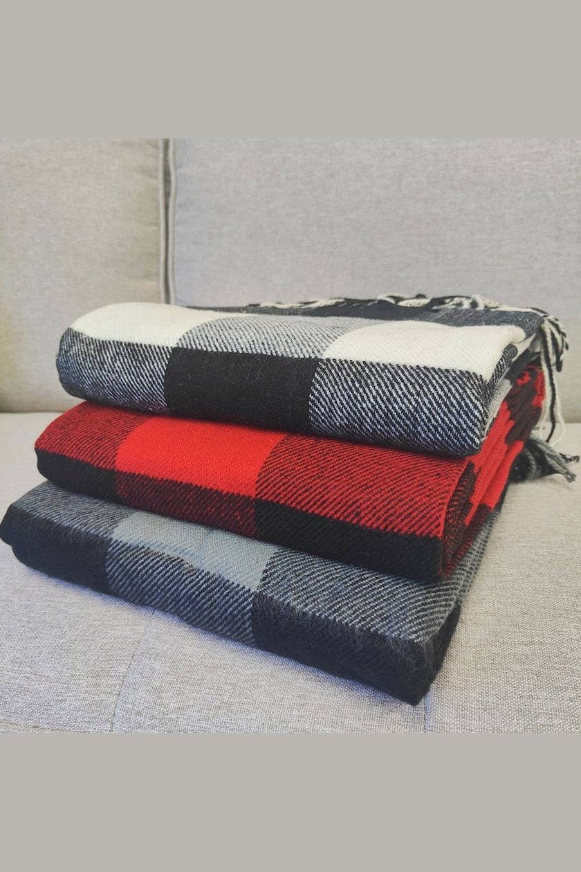 Classic Buffalo Plaid Decorative Throw Blanket: Grey