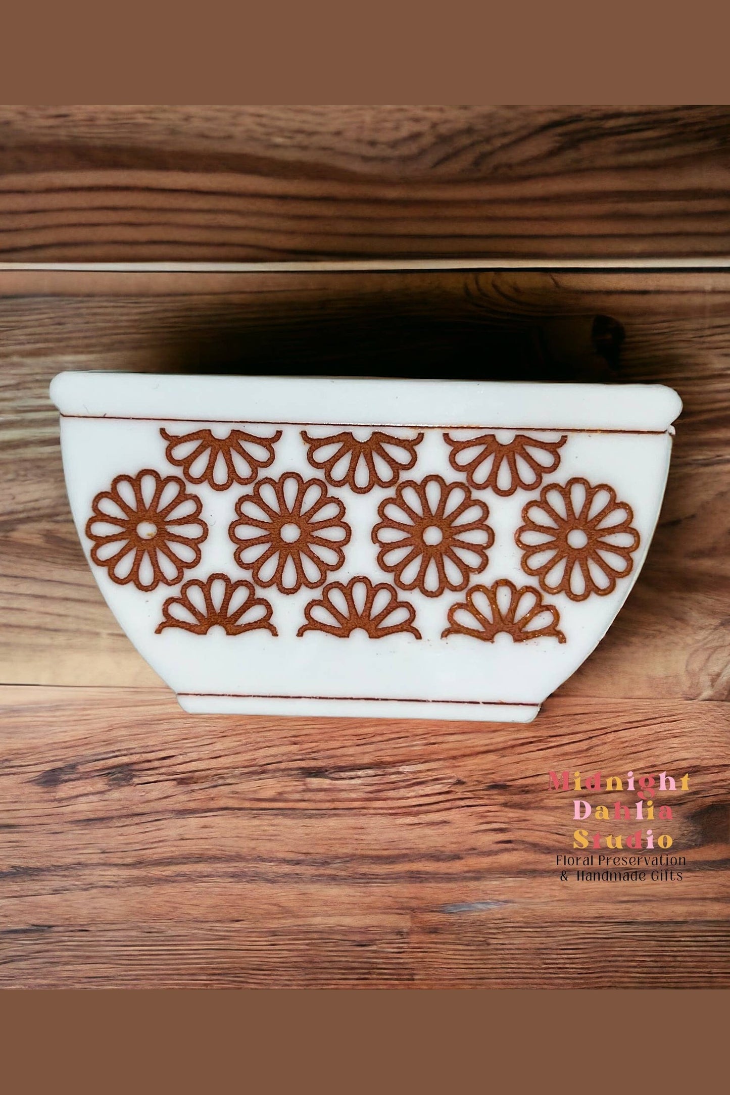 Vintage Pyrex-Inspired Fridge Magnet