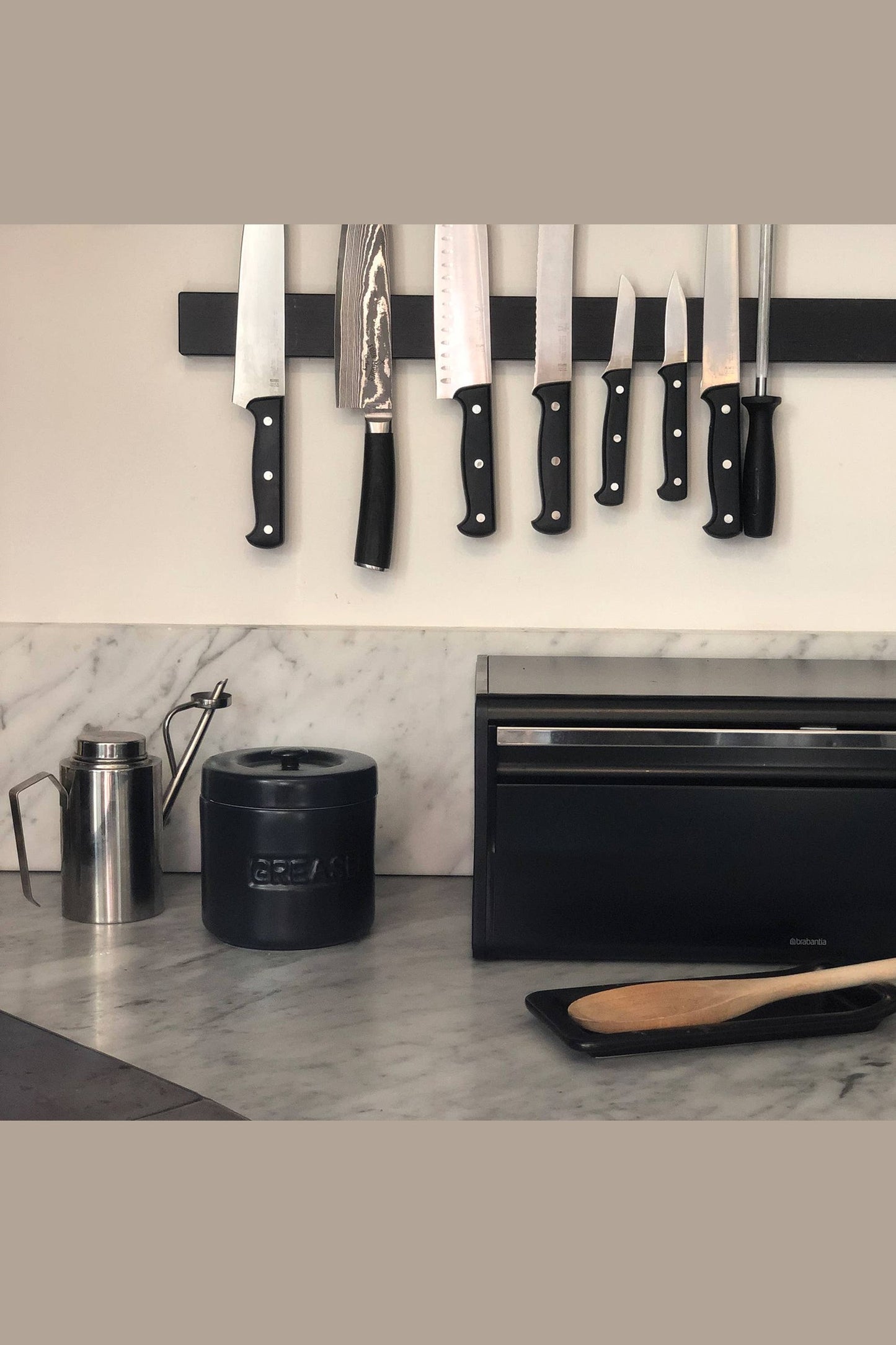 Fox Run Grease Container, Black Porcelain