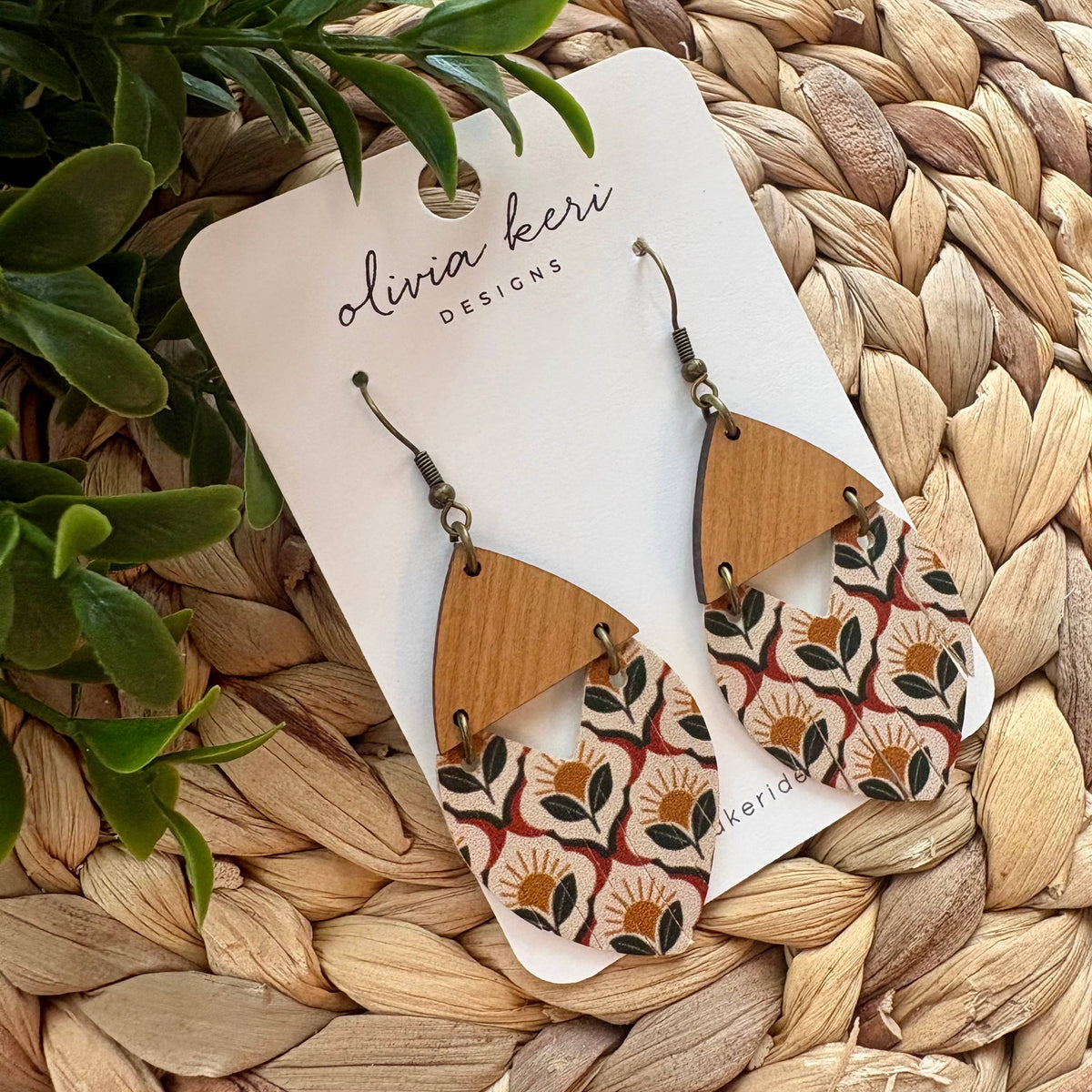Josie Earrings - Mod Meadow