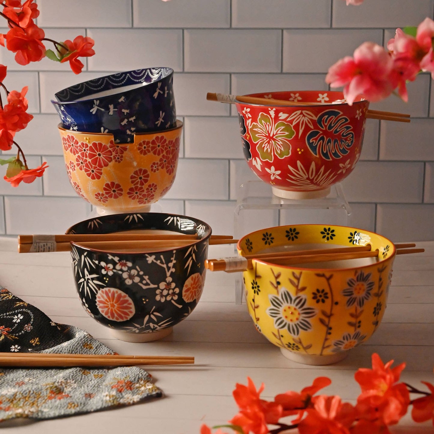 Navy Star Pattern Mira 5" Ramen Bowl w/ Chopsticks