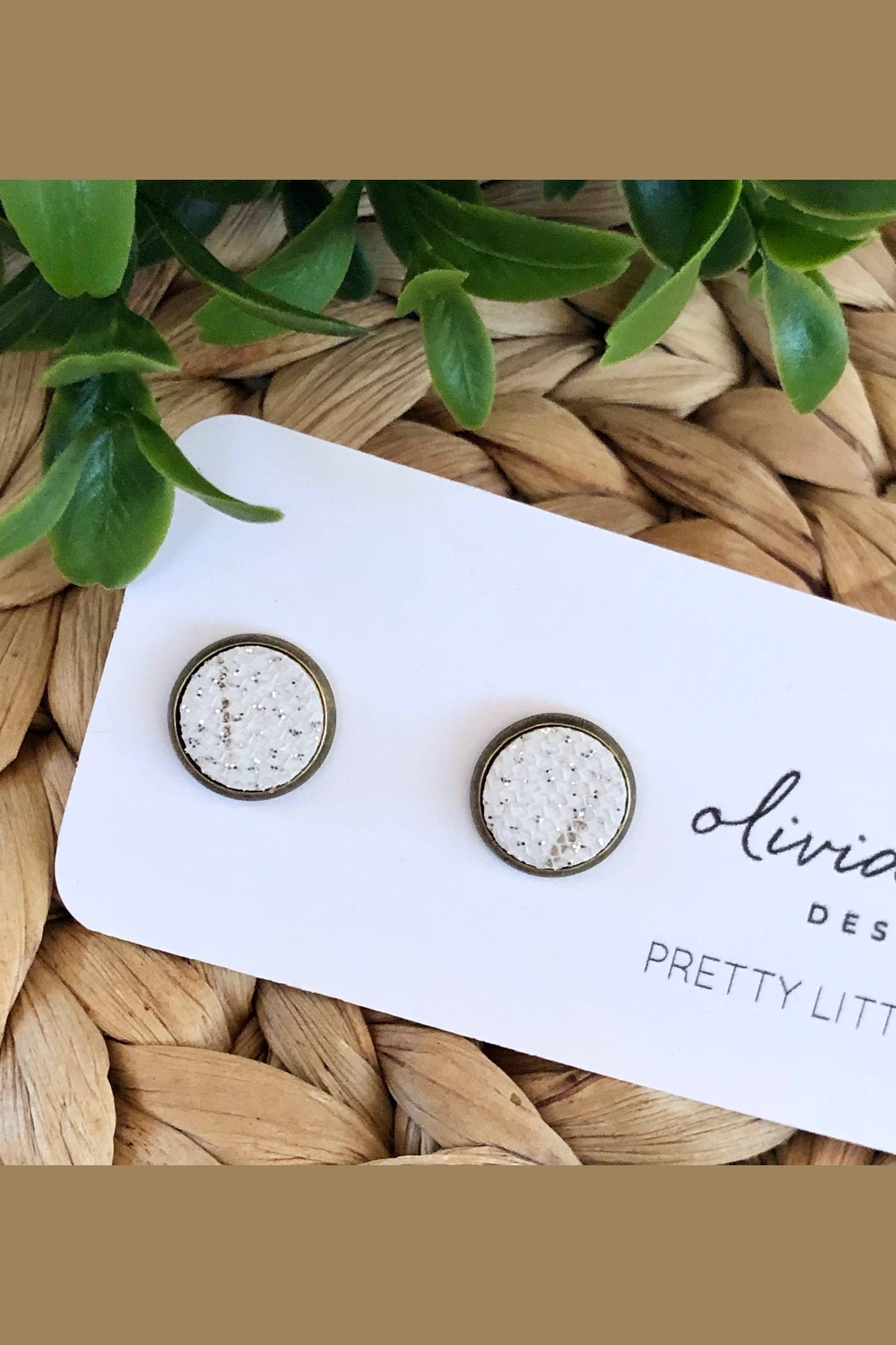 Pretty Little Things Studs - Sparkle White Birch