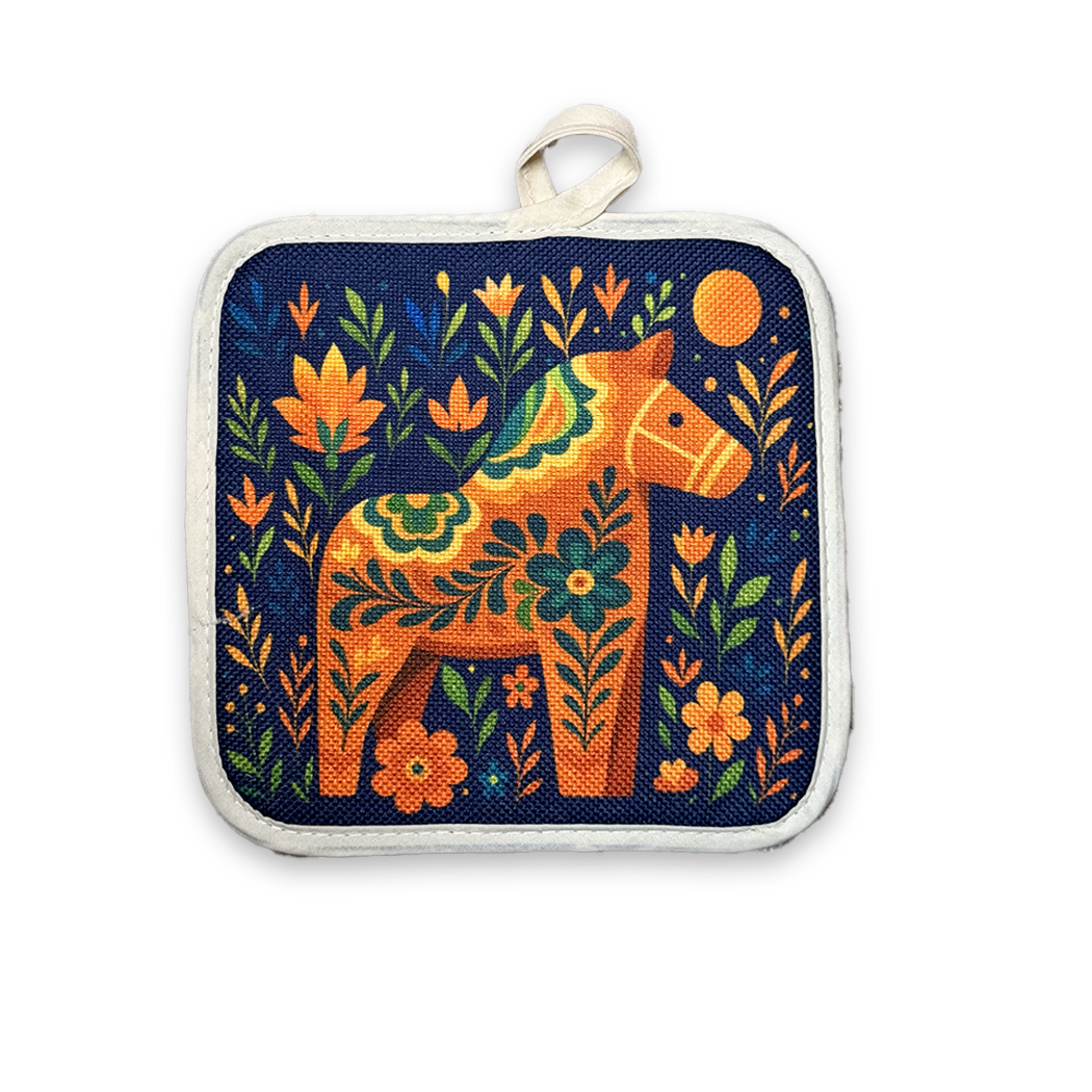 Scandinavian Inspired Cozy Dala Pot Holder