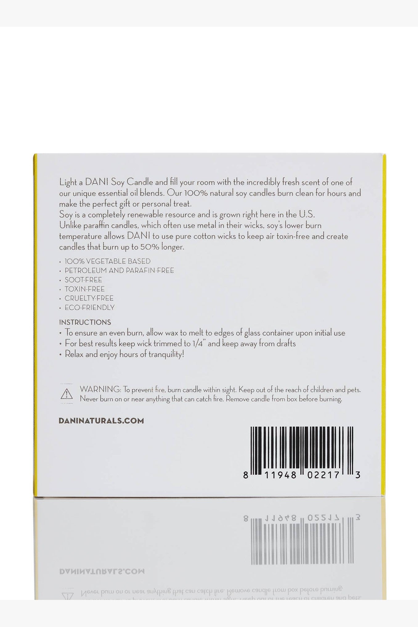 Sandalwood Vanilla Glass Candle 7.5oz