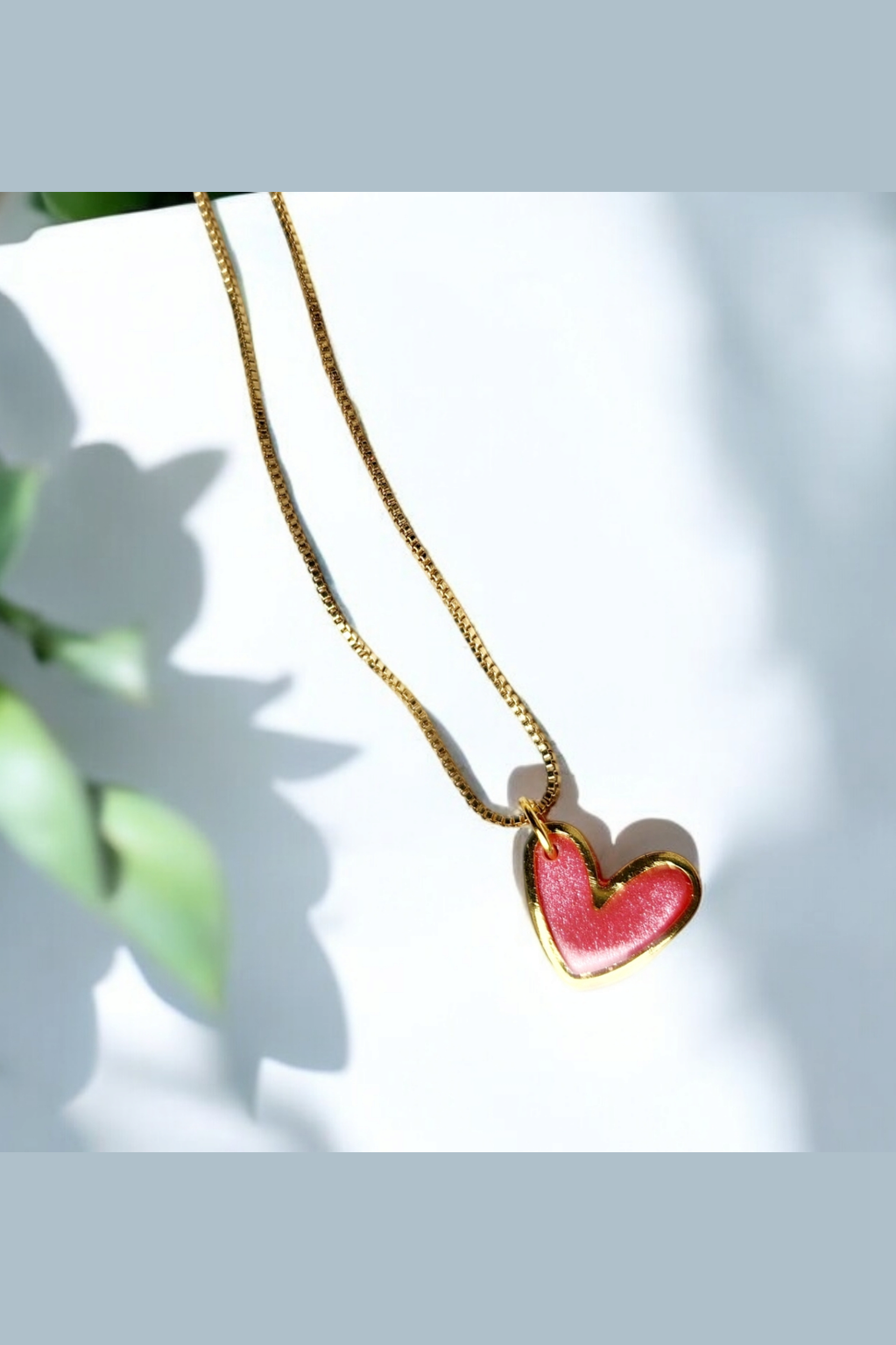 Gold heart necklace: Teal