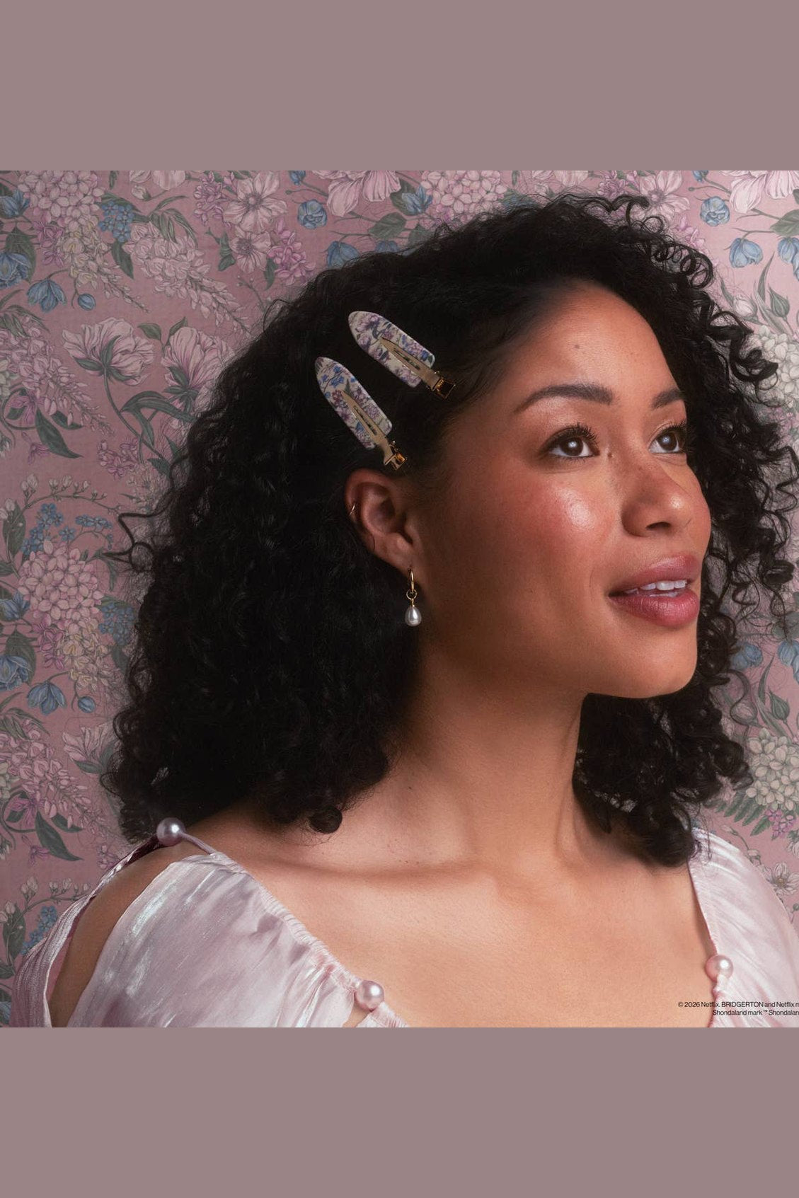 Bridgerton x Kitsch Creaseless Clips in Toile in Bloom