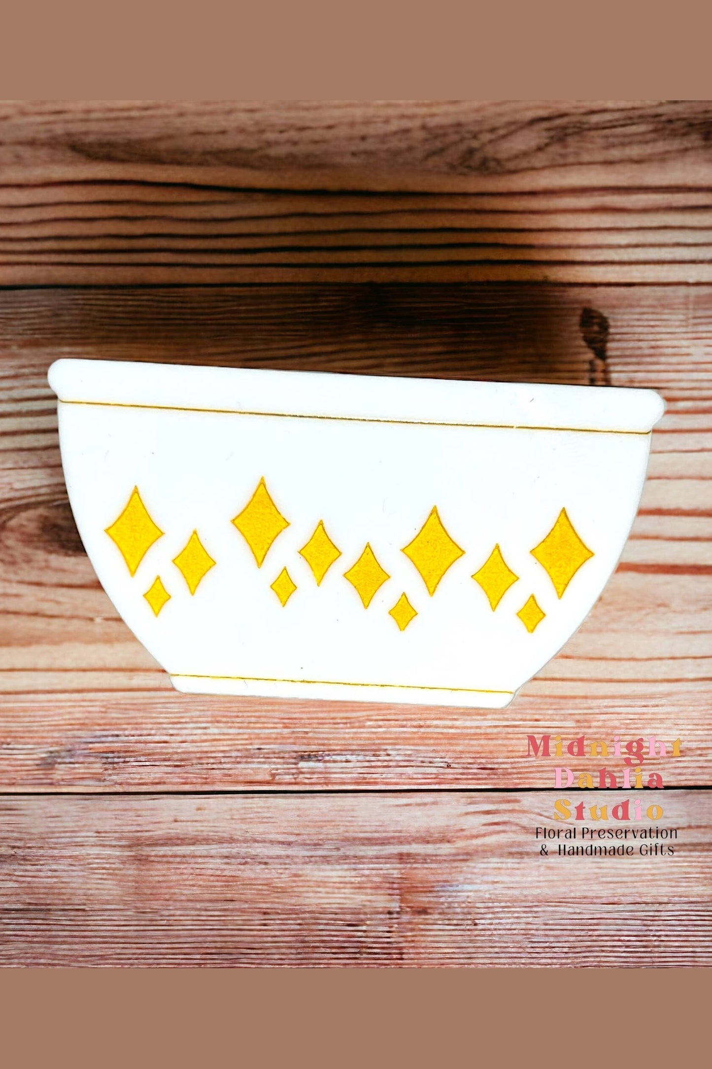 Vintage Pyrex-Inspired Fridge Magnet