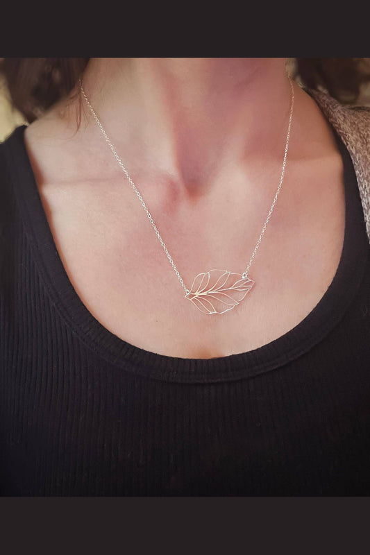 Minimalist Sideways Leaf Pendant Necklace
