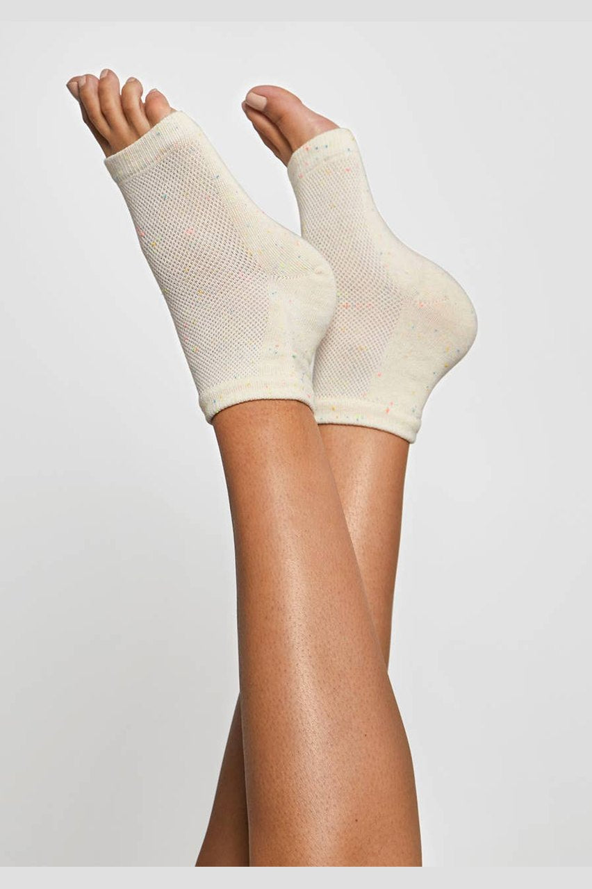Moisturizing Heel Socks