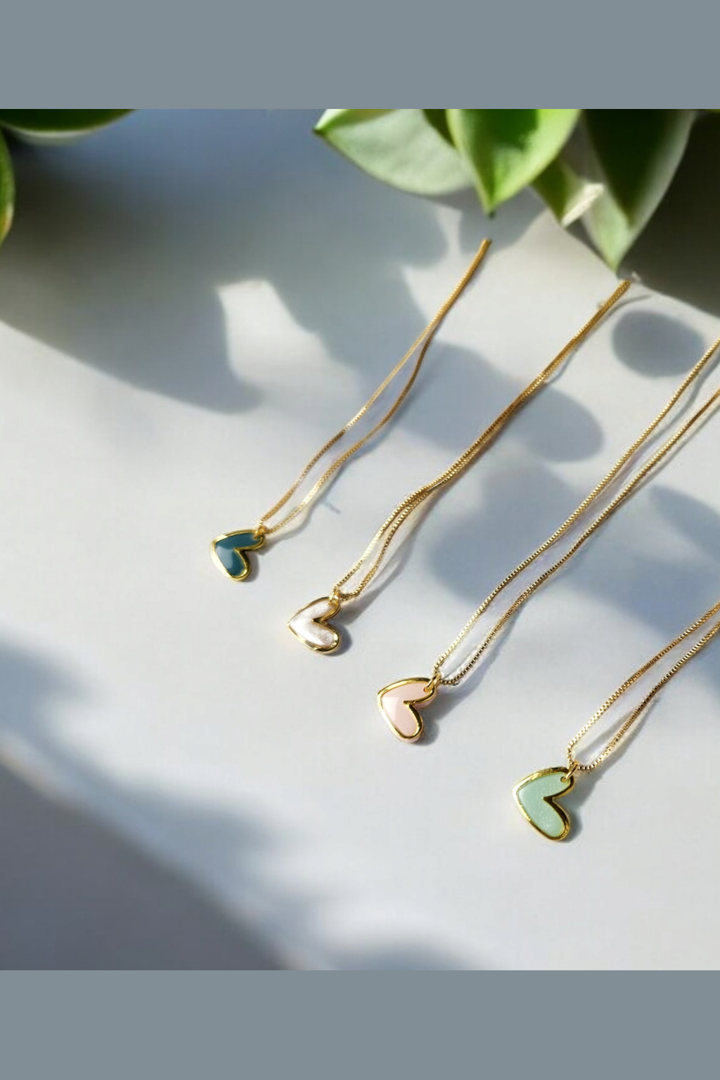 Gold heart necklace: Teal