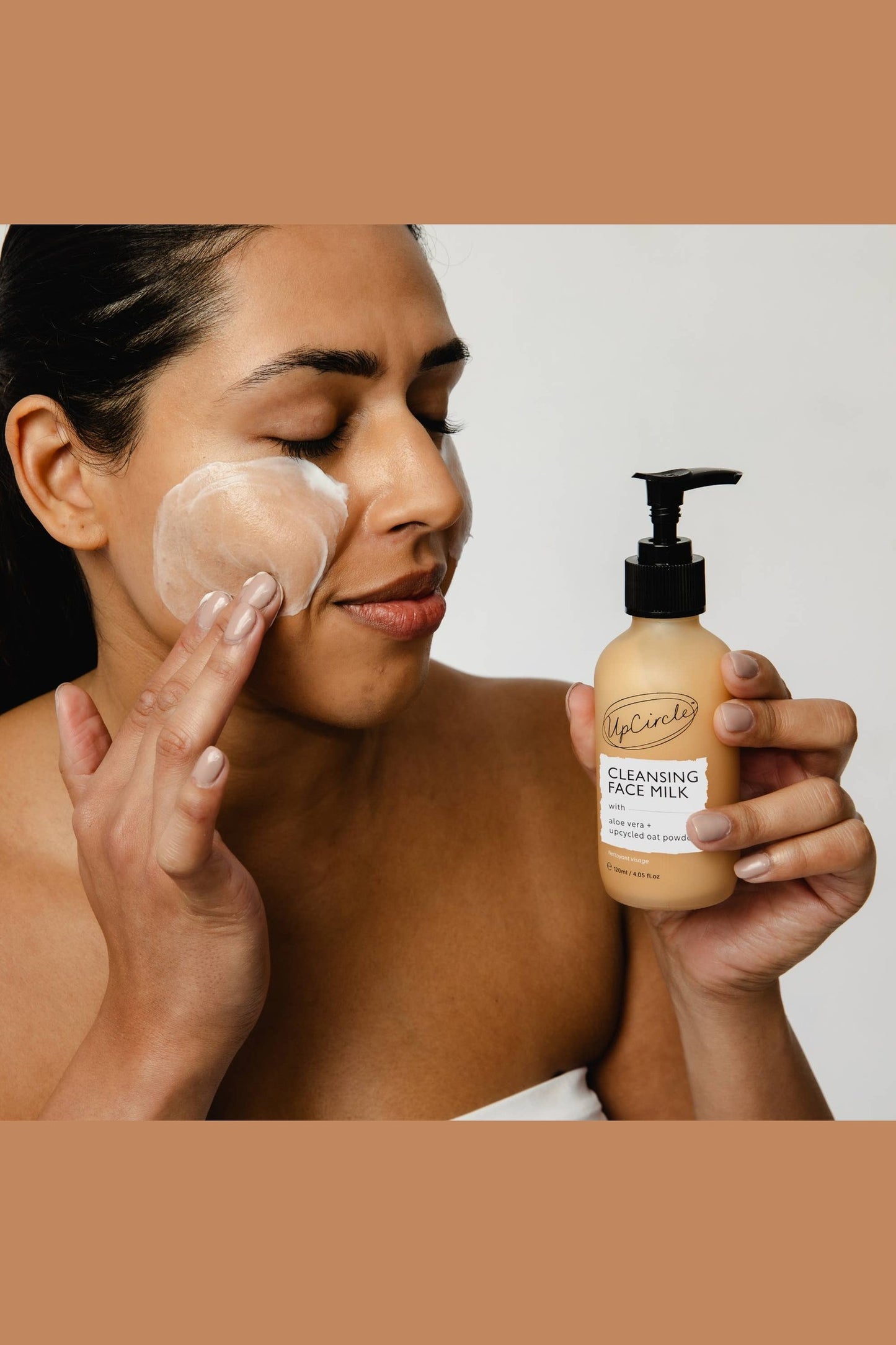 Cleansing Face Milk with Aloe Vera + upcycled Oat Powder